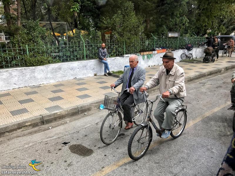 این ها دوران انور خوجه رو خوب یادشونه