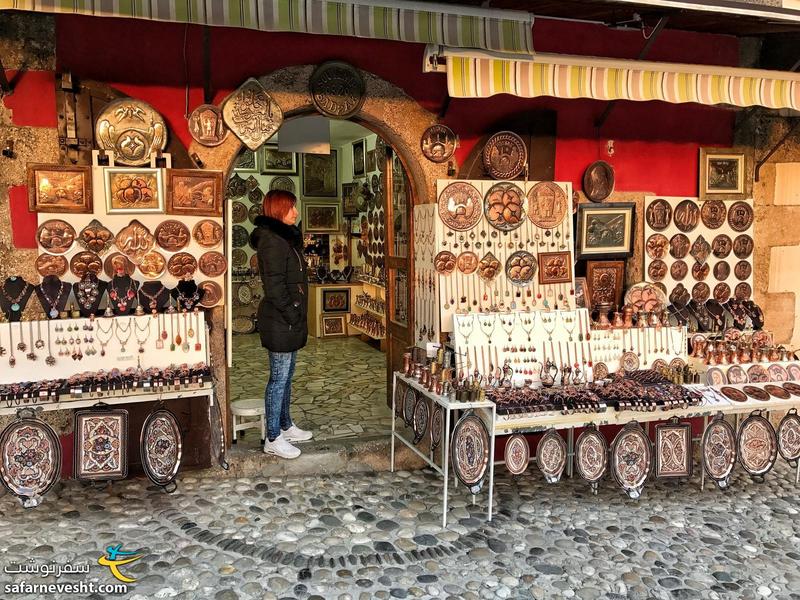 Copper plates are also among Bosnian souvenir