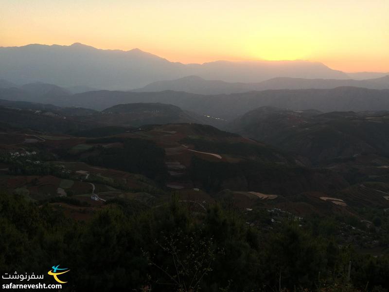 غروب آفتاب در دونگ چوان