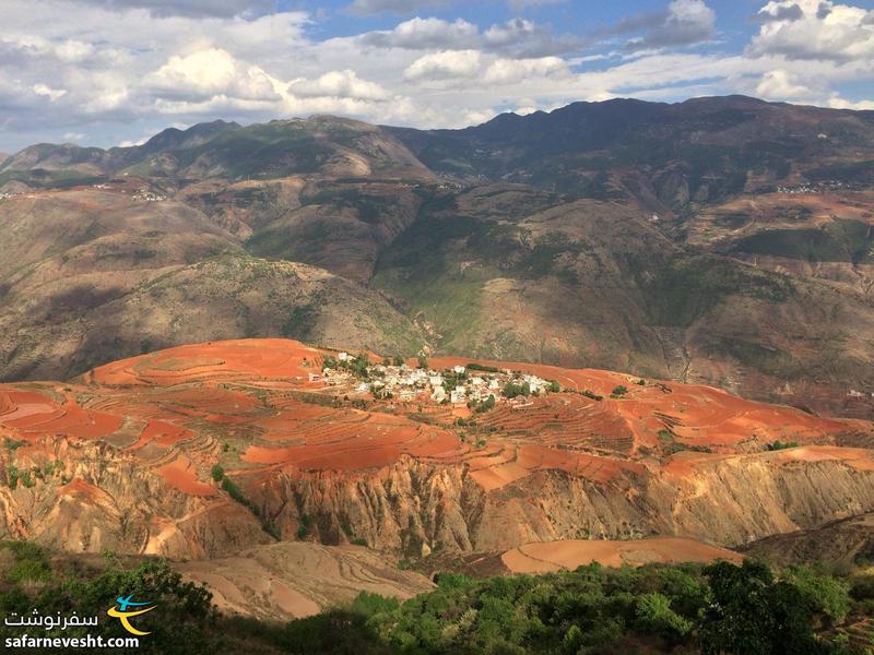 دونگ چوان سرزمین قرمز