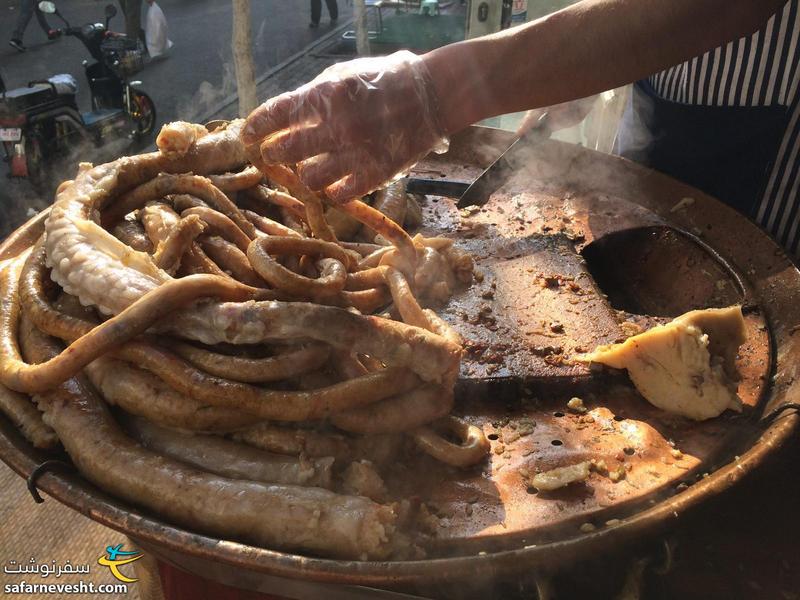 روده پر شده با برنج. برای یکبار تست کردن کافی بود