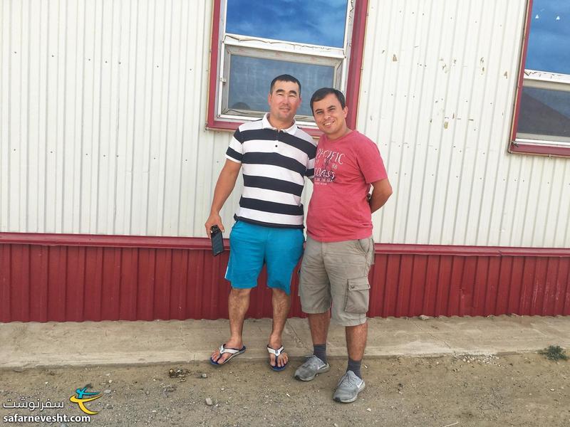 من و راننده قزاق در مسیر آرال به آکتوبه