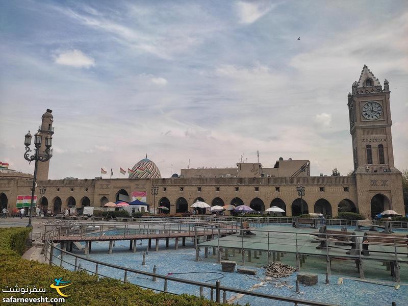 برج ساعت اربیل در کنار مسجد جامع خانقاه