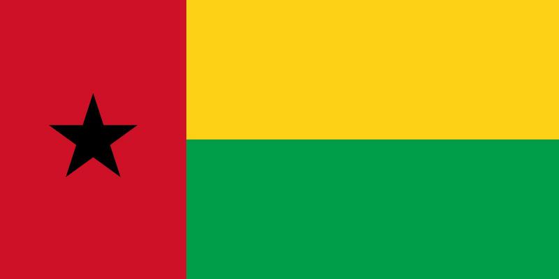 پرچم گینه بیسائو که مثل خیلی از کشورهای آفریقایی سه رنگ قرمز، سبز و زرد رو داره