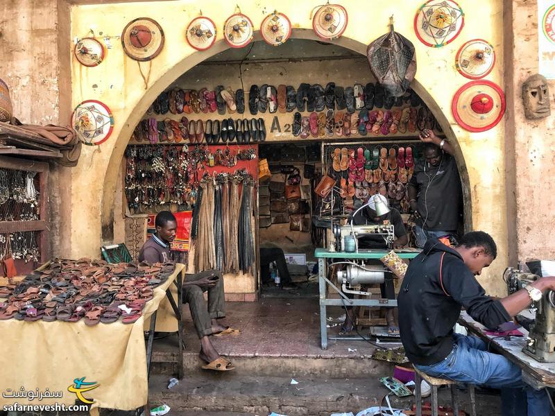 بازارچه هنرمندان باماکو