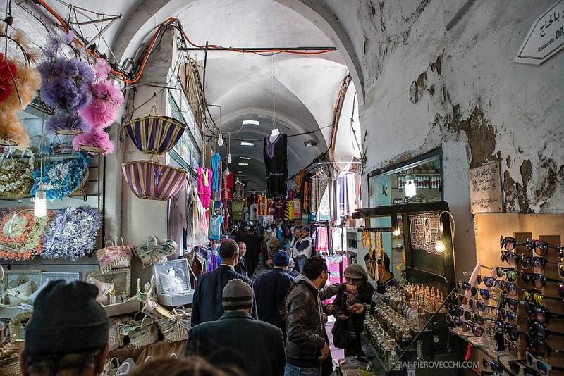 بازار سرپوشیده مدینه تونس