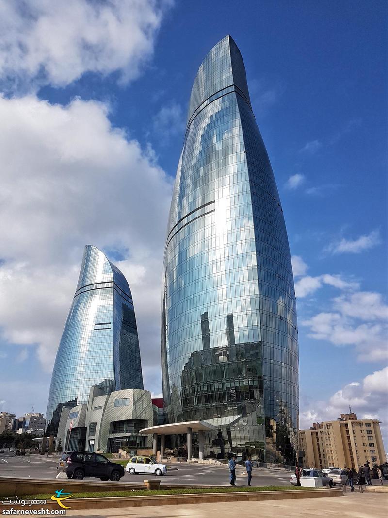 برج های شعله در باکو پایتخت آذربایجان