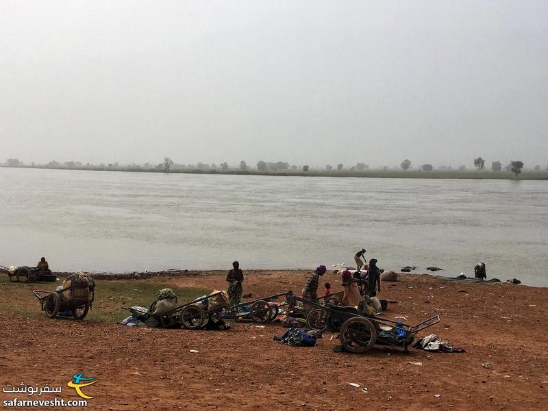 شستشو در رودخانه نیجر