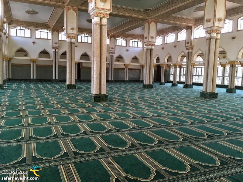 شبستان مسجد بزرگ نیامی