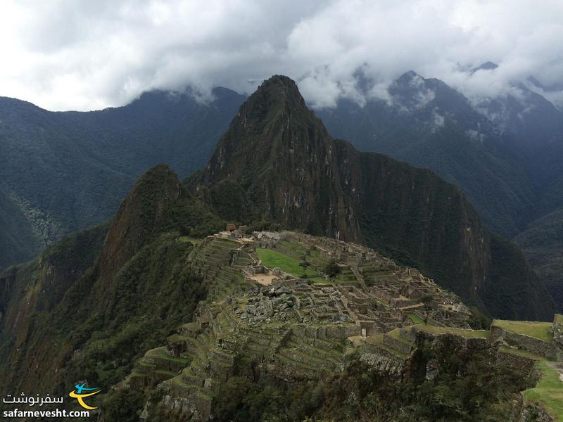 Machu Picchu and Huayna Picchu mountain