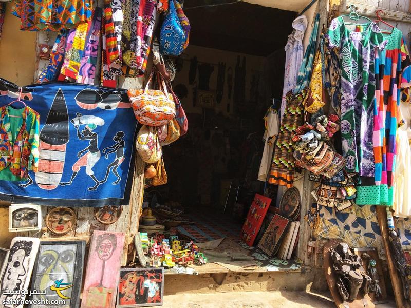 مغازه فروش صنایع دستی سنگال