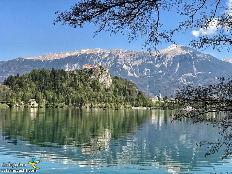 دریاچه بلد در اسلوونی و قلعه بلد بالای کوه